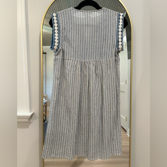 THML SRIPED BEACH/SUMMER DRESS - Picture 2 of 3